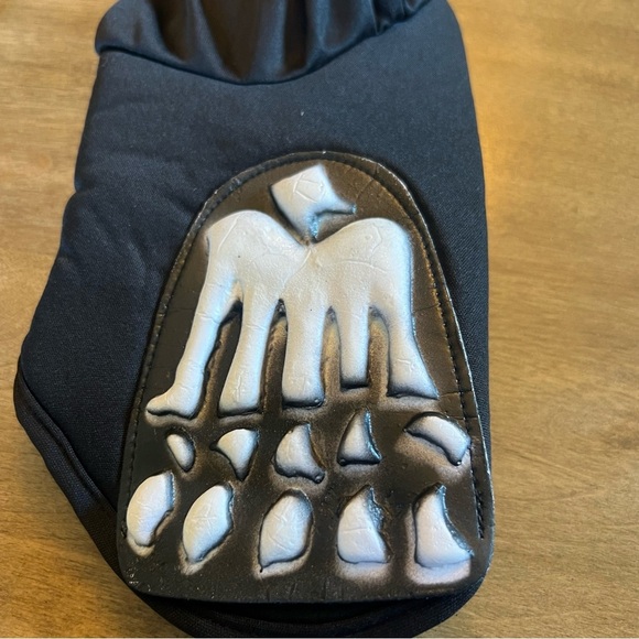 Spooktacular Creations Boys Glows in the Dark Skeleton Costume Skelebones Medium - Picture 6 of 14